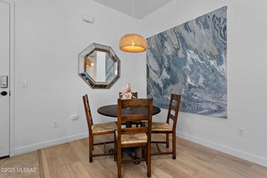 2028 e river rd 205-004