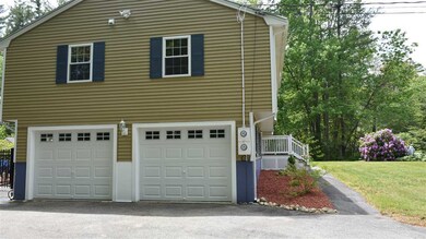 27 Ross Dr, Londonderry, NH 03053 - photo 4