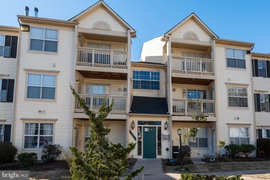 11010 Koman Cir unit 201, Manassas, VA 20109 - photo 2