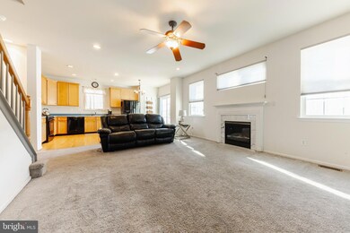 225 Juniper Ln, Swedesboro, NJ 08085 - photo 4