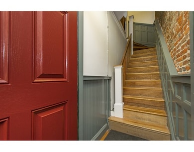 150 Salem St unit 3, Boston, MA 02113 - photo 7