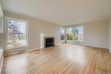 1581 Pinehurst Ave, Saint Paul, MN 55116 - photo 2