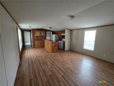 1911 Wald Rd unit 9, New Braunfels, TX 78132 - photo 2