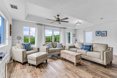 94825 Overseas Hwy unit 237, Key Largo, FL 33037 - photo 2