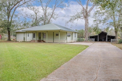 16481 Kinchen Rd, French Settlement, LA 70733 - photo 2