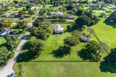 18300 SW 50th St, Southwest Ranches, FL 33331 - photo 4