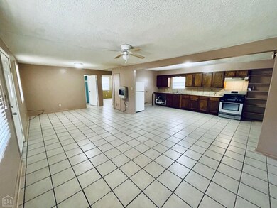 1302 Mabrey Ln, Jonesboro, AR 72401 - photo 4