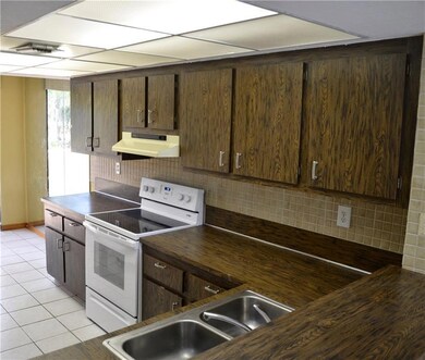 2961 SW 87th Ave unit 317, Davie, FL 33328 - photo 7