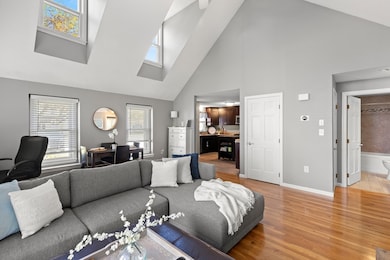 11 Merrimack Meadows Ln unit 17, Tewksbury, MA 01876 - photo 4