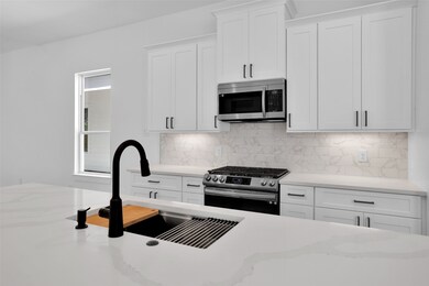 4728 Cruse Rd, Houston, TX 77016 - photo 7