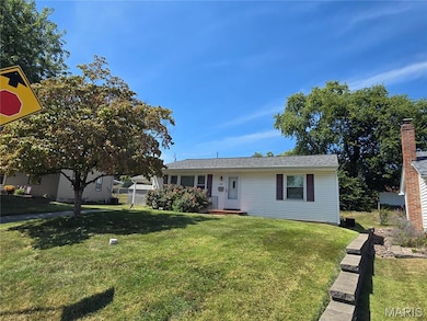 1807 W Clark St, Saint Charles, MO 63301 - photo 3