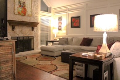 1810 Eagles Cove, Friendswood, TX 77546 - photo 3