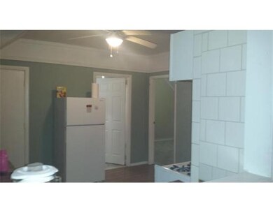 205 Eastwood Ave unit 2, Providence, RI 02909 - photo 2
