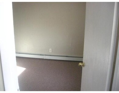 39 Wellington St unit 3, Fall River, MA 02720 - photo 2