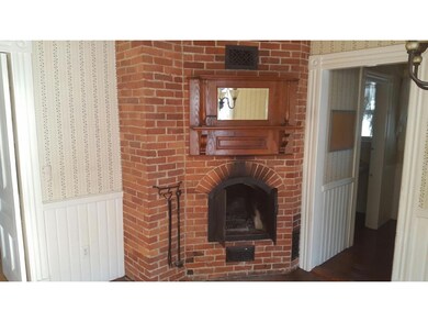 28 Prospect St, Lancaster, NH 03584 - photo 3