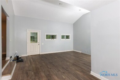 238 Santee Ave, Findlay, OH 45840 - photo 2