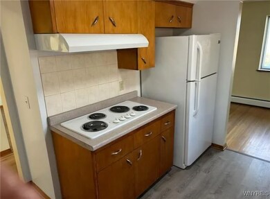 22 Dreyer Ave unit 2, Tonawanda, NY 14150 - photo 3