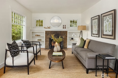 8266 4th Ave NE, Seattle, WA 98115 - photo 3