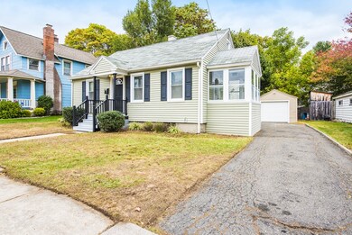 23 Grandview St, Springfield, MA 01118 - photo 2