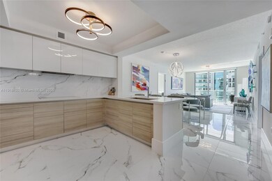 Parque Towers at St. Tropez unit 4-2204, Sunny Isles Beach, FL 33160 - photo 3