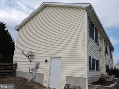 39 Planet Ct, Martinsburg, WV 25404 - photo 5