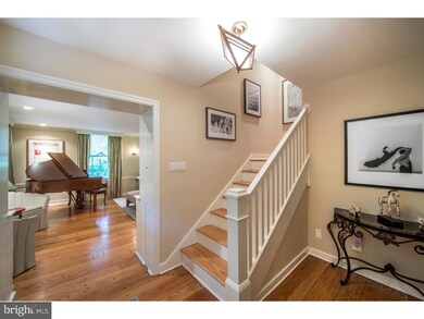 805 Castlefinn Ln, Bryn Mawr, PA 19010 - photo 2