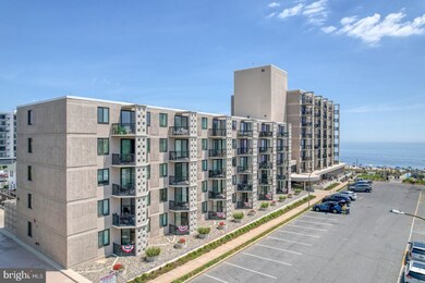 One Virginia Avenue unit 403, Rehoboth Beach, DE 19971 - photo 2
