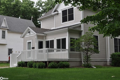 804 N Clark St, Carroll, IA 51401 - photo 4