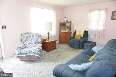 614 Otter Branch Dr, Magnolia, NJ 08049 - photo 4