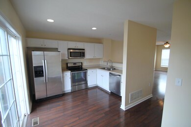 6576 Crab Apple Dr, Canal Winchester, OH 43110 - photo 4