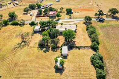 503 Allison Rd, Springtown, TX 76082 - photo 3