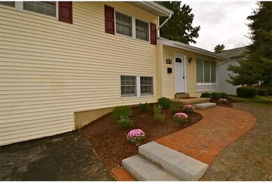 10 E Dickens Rd, Claymont, DE 19703 - photo 2