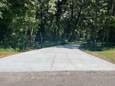 2313 Stephens Rd, Columbia, TN 38401 - photo 4