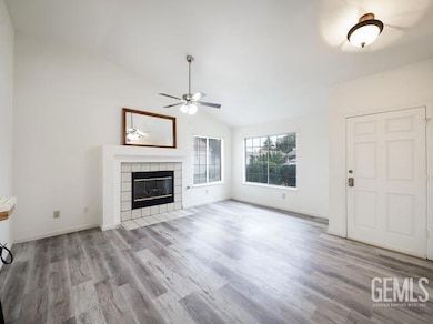 10600 Sunset Canyon Dr, Bakersfield, CA 93311 - photo 7