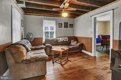 7640 Intersection Rd, Glen Rock, PA 17327 - photo 5