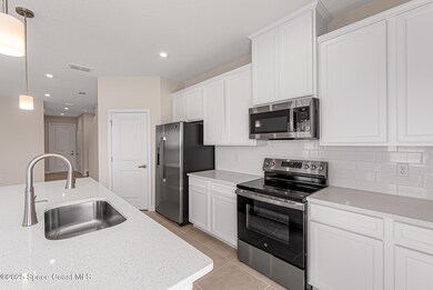 20250427 1675 Kendall Point 5 FIVE-1025