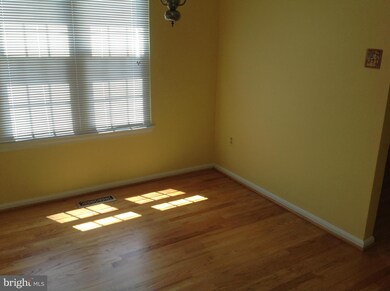 3729 Carrisa Ln, Olney, MD 20832 - photo 6