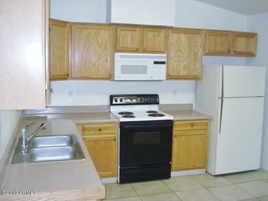 4739 Camino 6