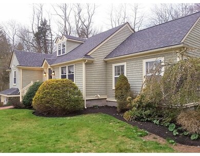 11 Vernon Ave, Wrentham, MA 02093 - photo 3