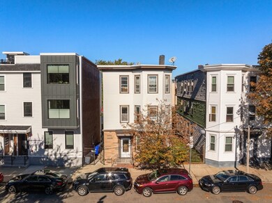 574 E 3rd St, Boston, MA 02127 - photo 5