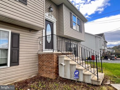 179 Sonya Ln, Bunker Hill, WV 25413 - photo 3