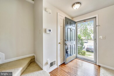 17024 Point Pleasant Ln, Dumfries, VA 22026 - photo 6