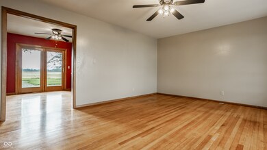 5861 S 100 W, Fountaintown, IN 46130 - photo 7