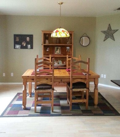Dining Room 2x