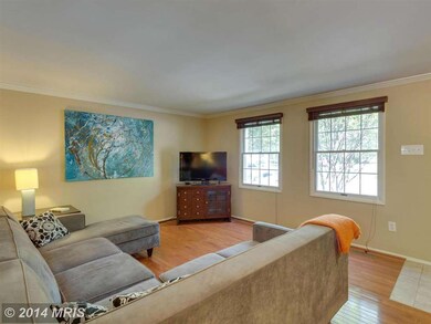 8661 Hickory Ridge Ct, Springfield, VA 22153 - photo 3