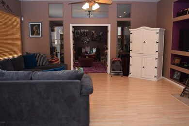 office off of Fam room