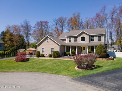 2-121DaySpringCt_02
