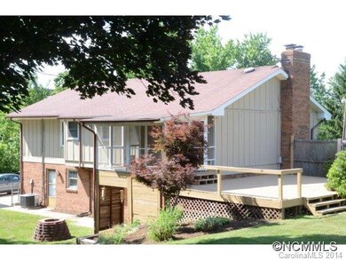 9 Holly Hill Ct, Asheville, NC 28806 - photo 2