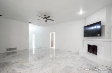 305 Lamar Ct, Odessa, TX 79765 - photo 3