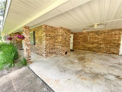 137 Dana Dr, Pineville, LA 71360 - photo 2